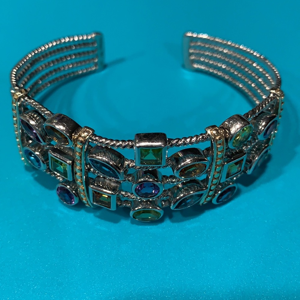 Gorgeous cuff sterling silver genuine stones